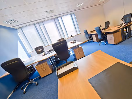 Pembroke, Regus Cambridge Cambourne photo #1