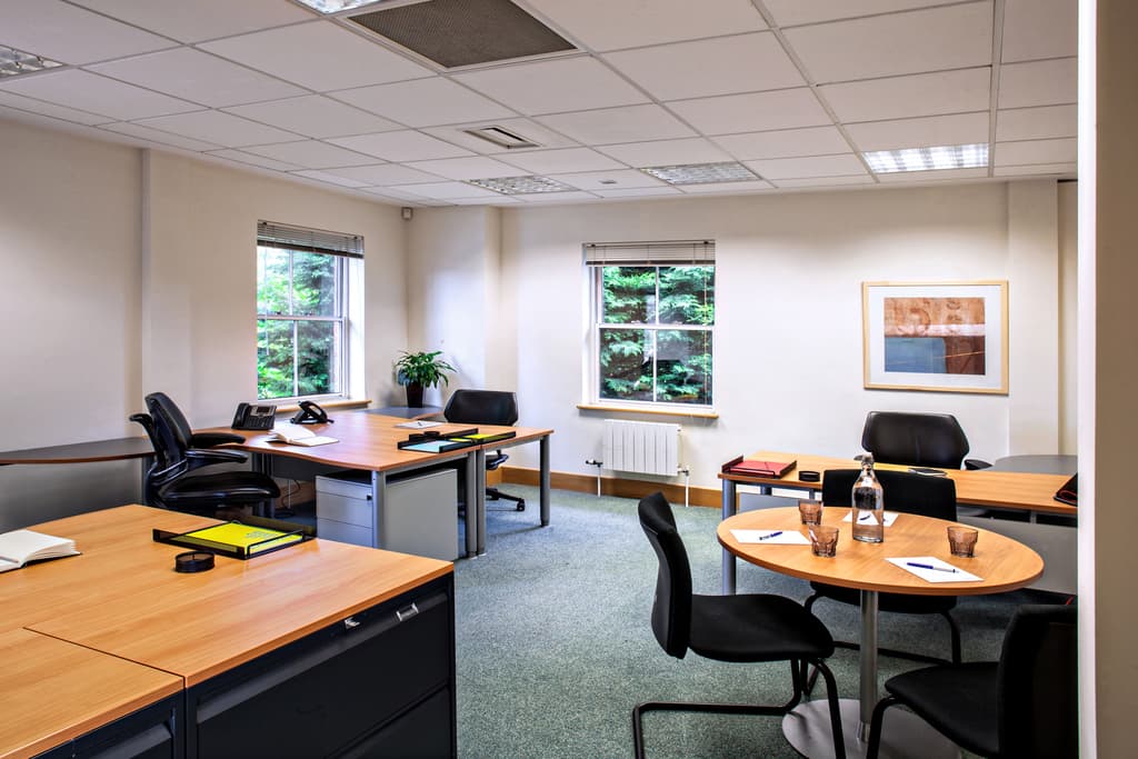 Boardroom, Regus Amersham St Mary's Court photo #3