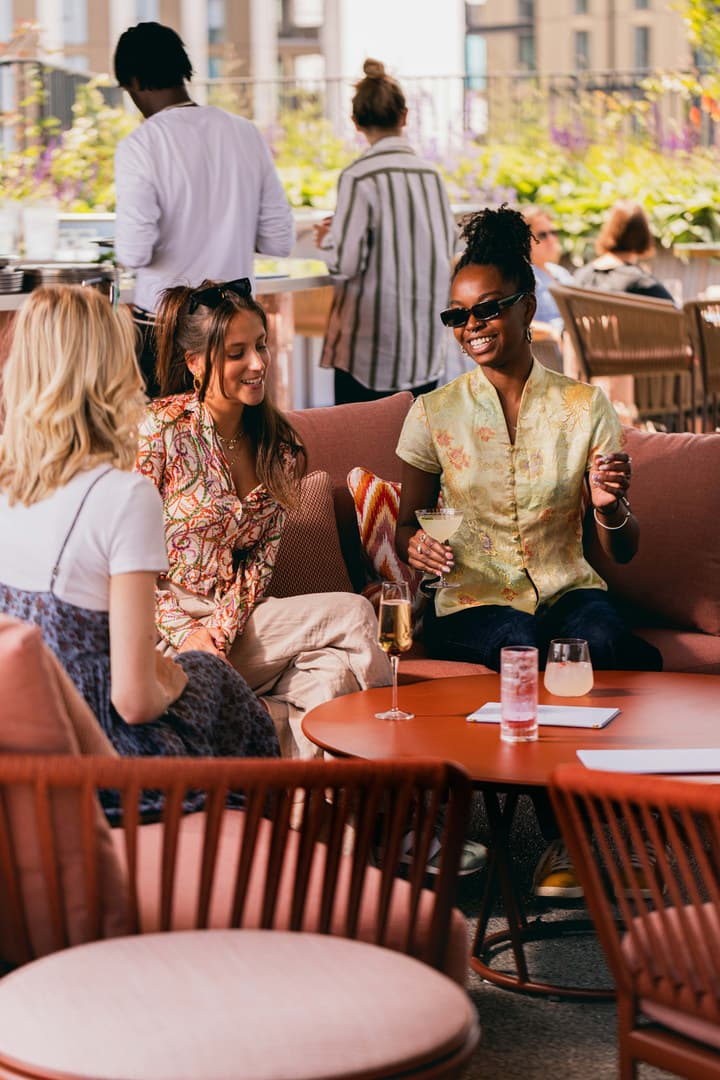 JOIA Restaurant And Rooftop, PEROLA Bar, Art’otel London Battersea photo #2