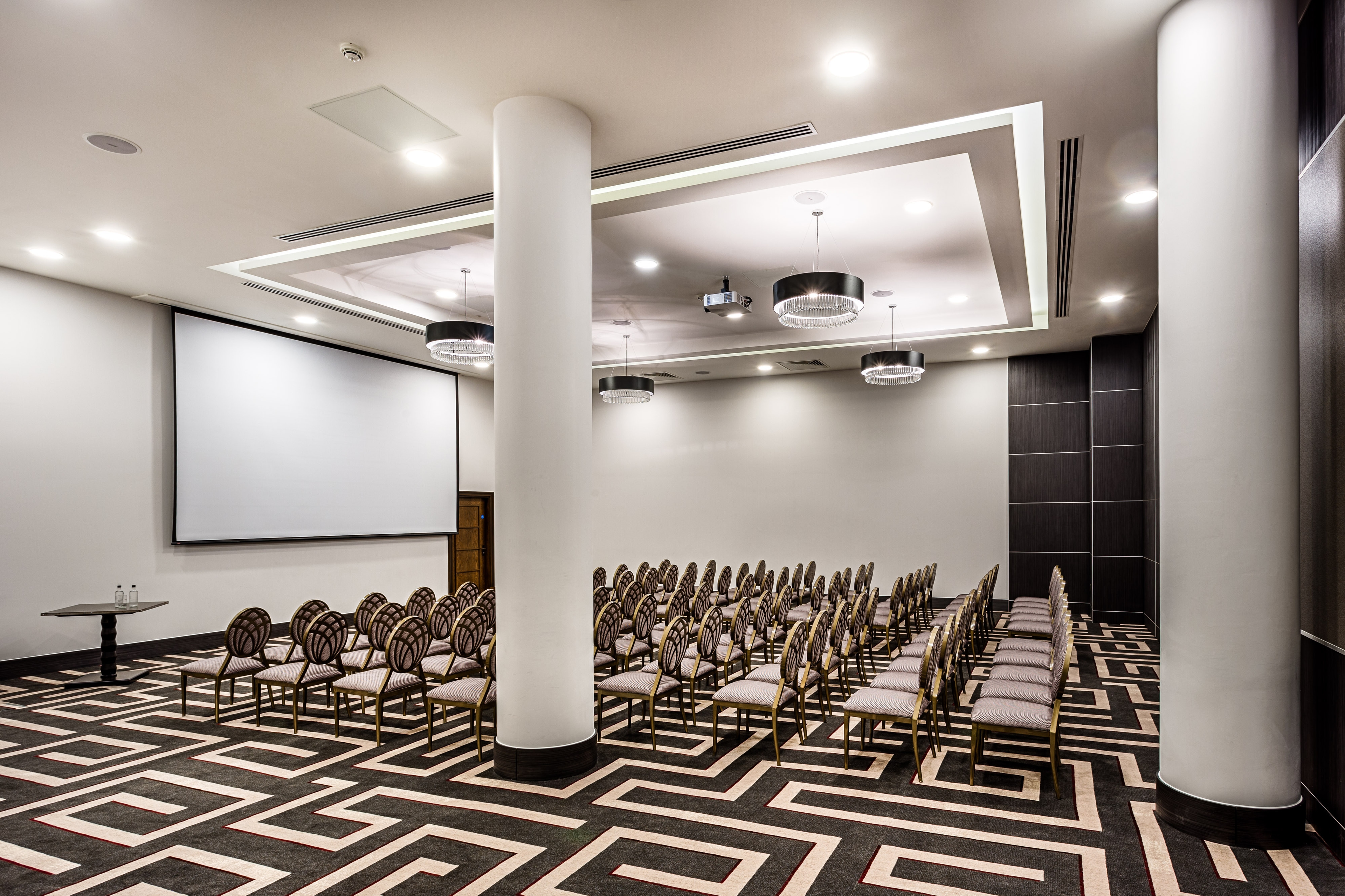 Photo of Courthouse Hotel Shoreditch, Chamber 1