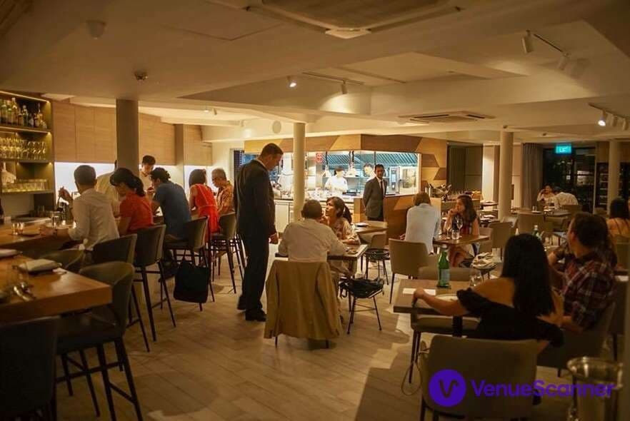 Exclusive Hire, Meta photo #3