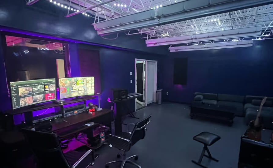 Photo of Deportee Studio, Recording Studio