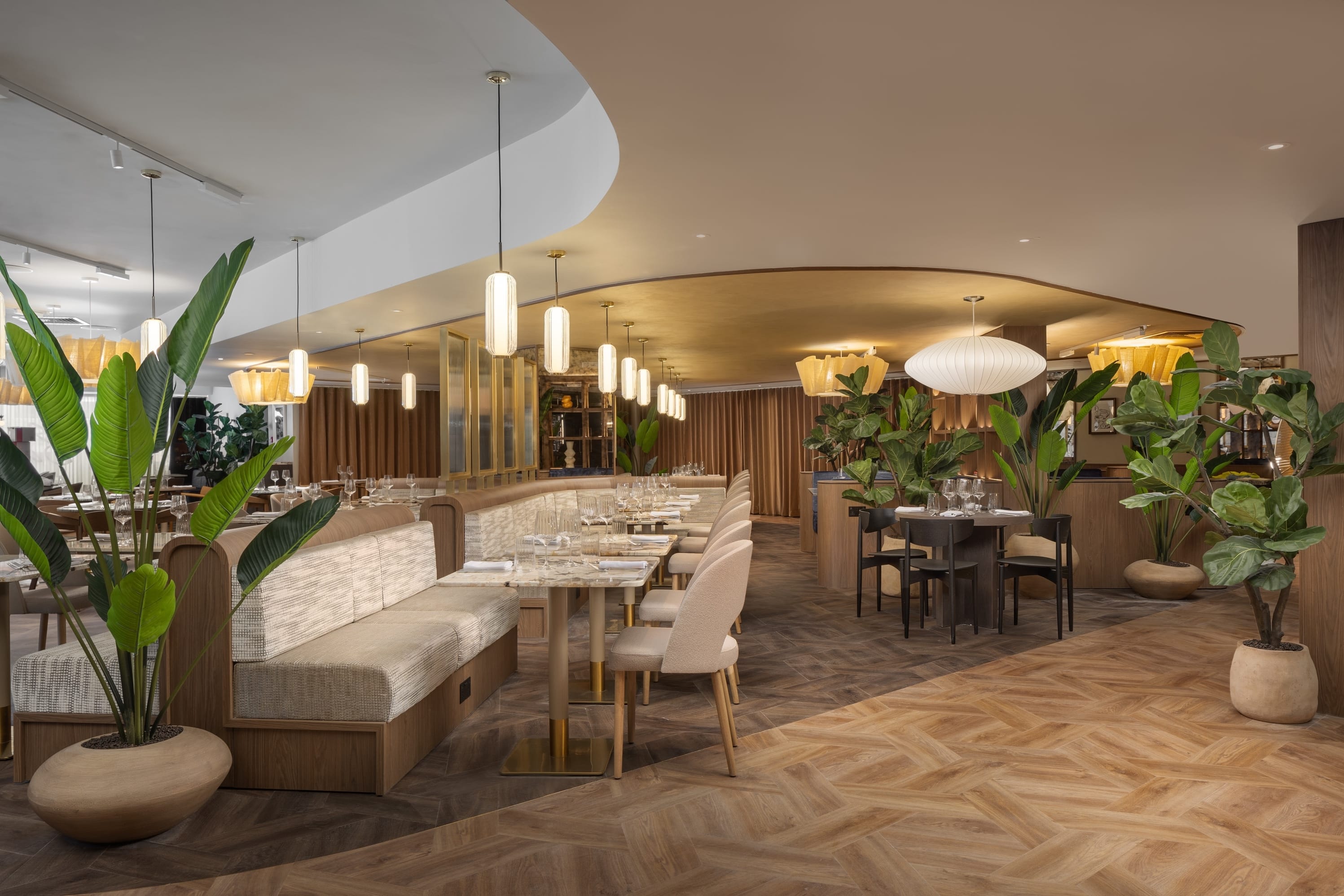 Photo of Mercure London Earls Court Hotel & Conference Centre, Barnaby's Kitchen