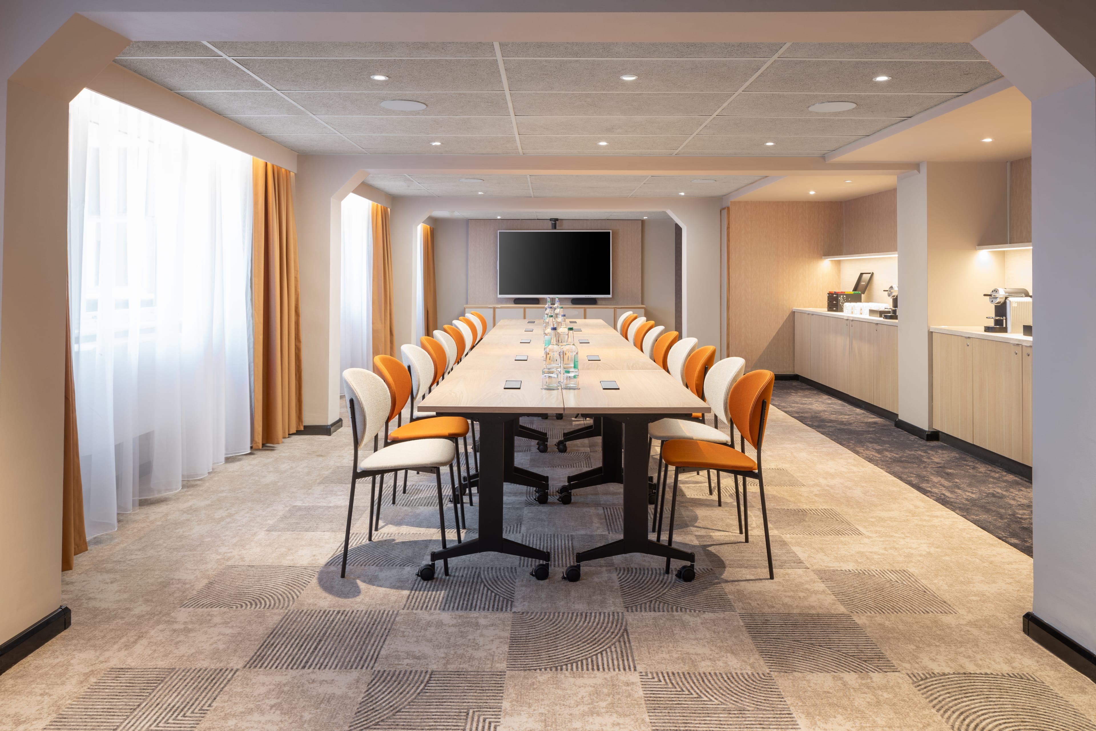 Photo of Mercure London Earls Court Hotel & Conference Centre, Hyde Park Meeting Room