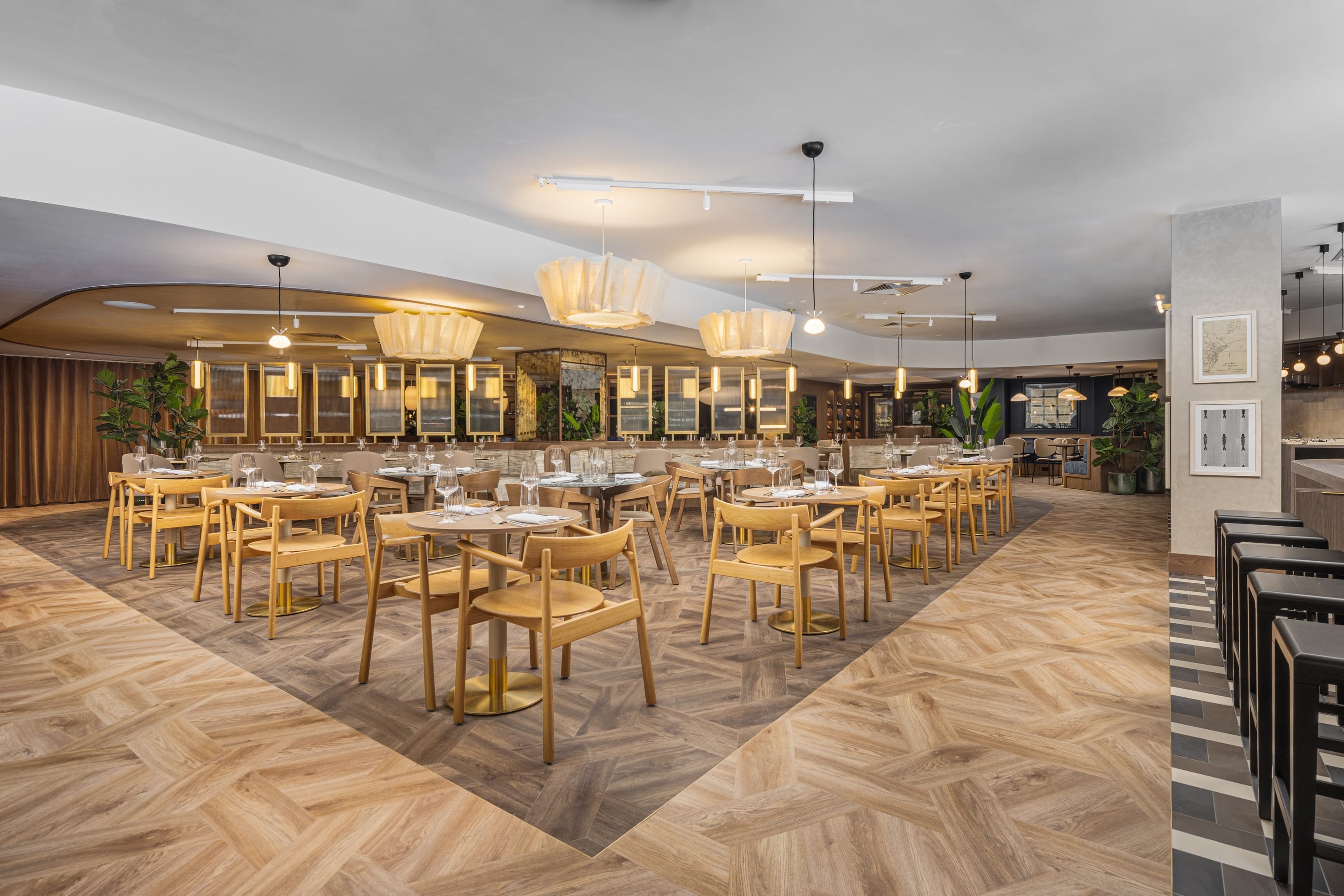 Photo of Mercure London Earls Court Hotel & Conference Centre, Barnaby's Kitchen