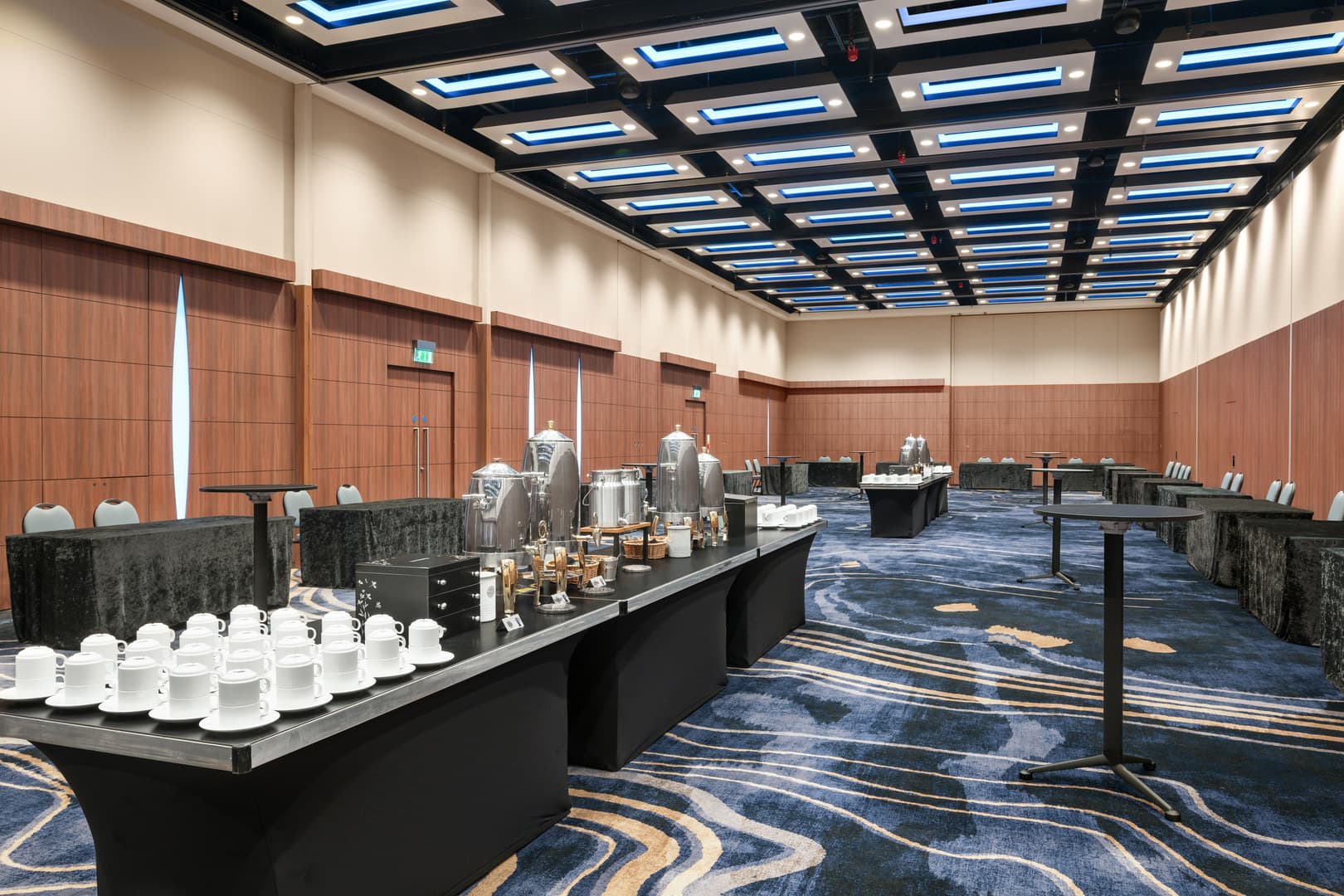 London Suite 1, Mercure London Earls Court Hotel & Conference Centre photo #3