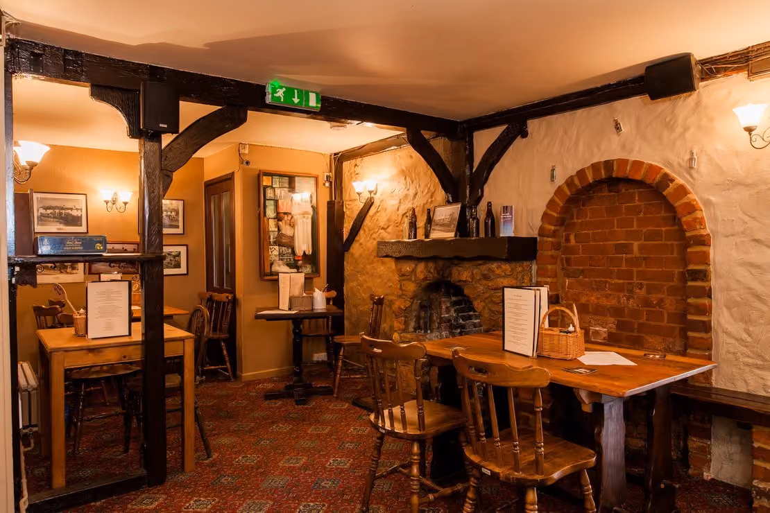 Family Room, The Vine Inn photo #1