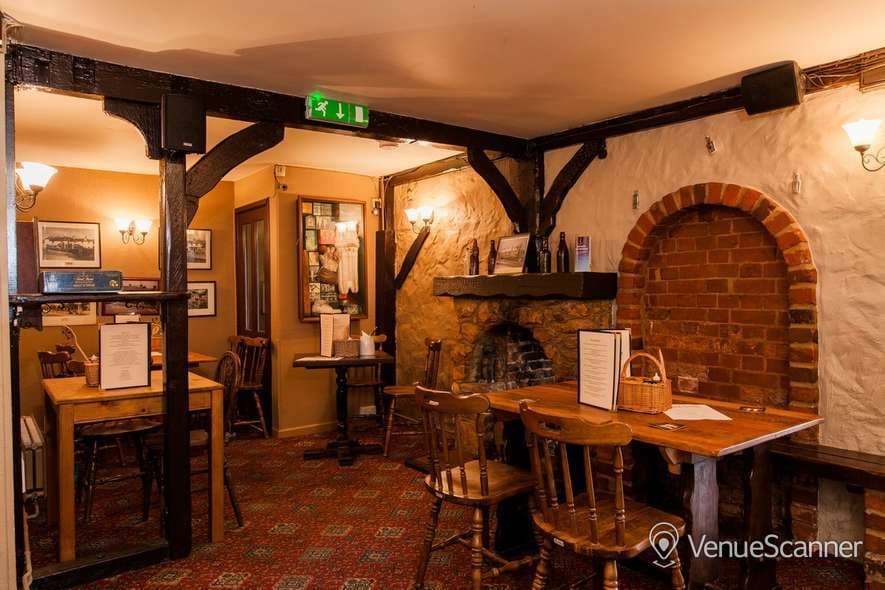 Family Room, The Vine Inn photo #1