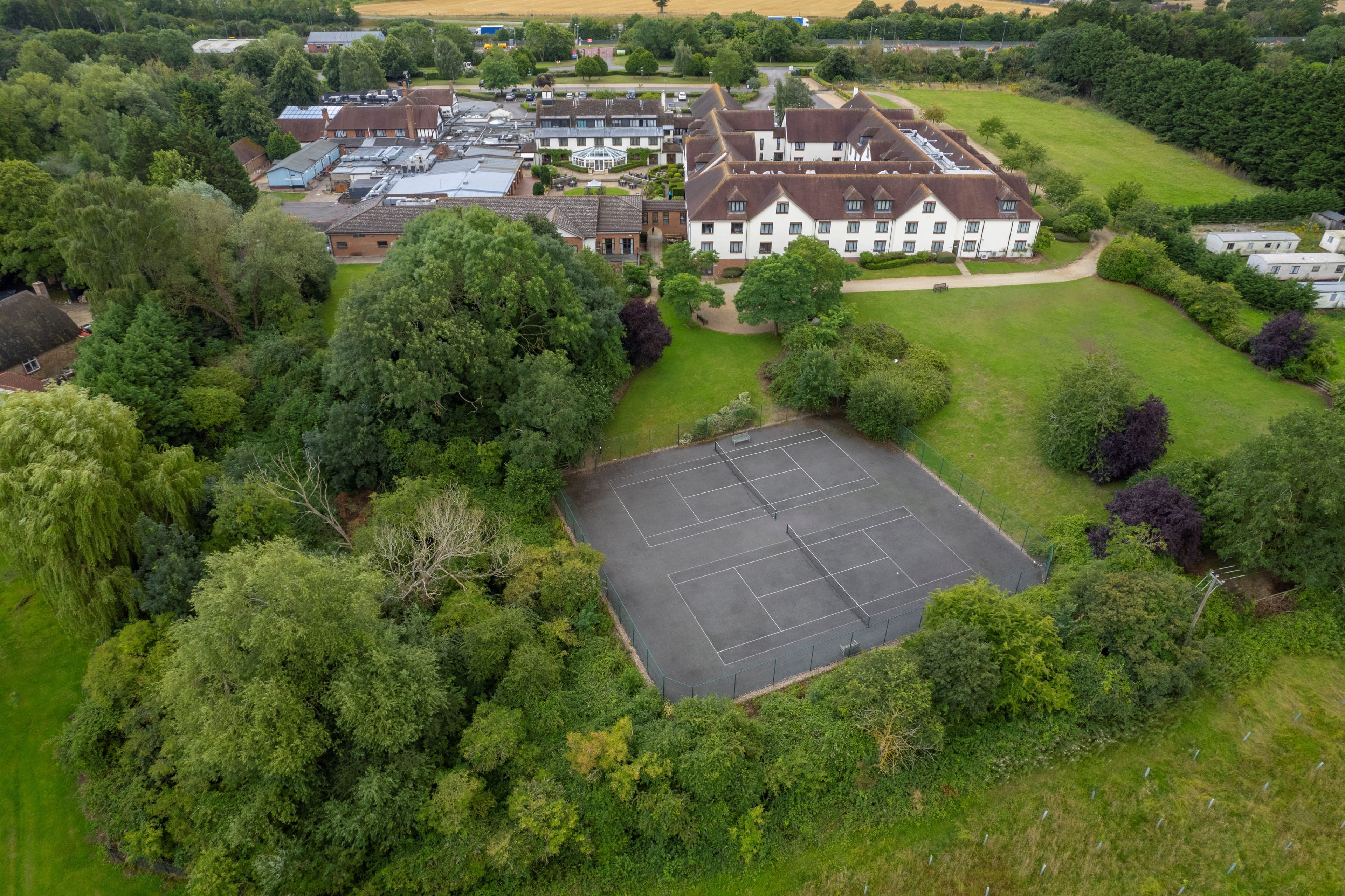 Photo of Oxford Belfry Hotel, College Suite