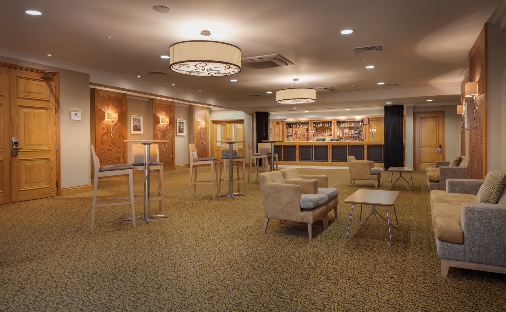 College Suite, Oxford Belfry Hotel photo #4