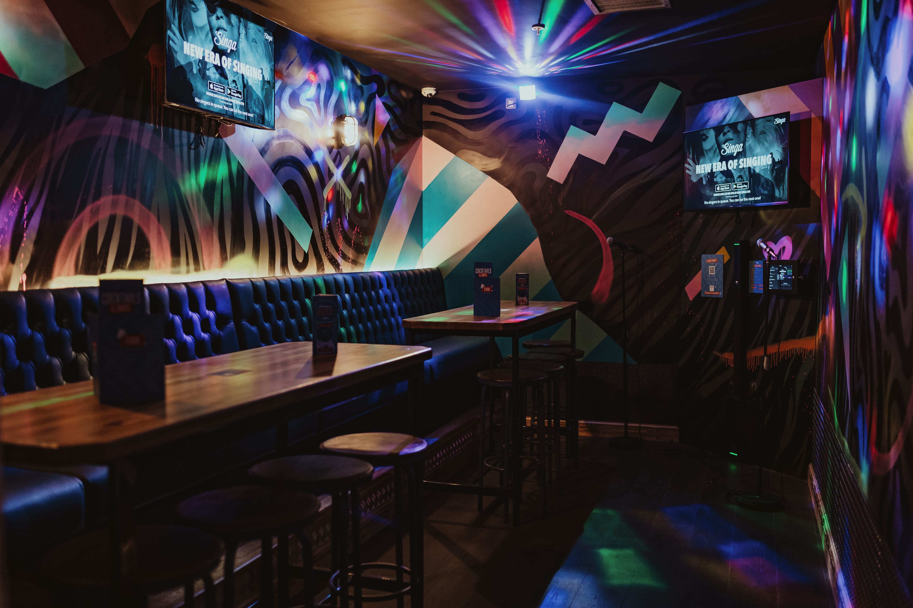 Photo of Roxy Lanes Edinburgh (Rose St.), Karaoke