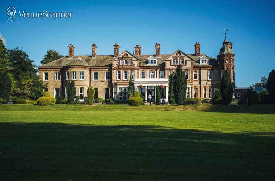 Restaurant, The Hawkhills photo #2