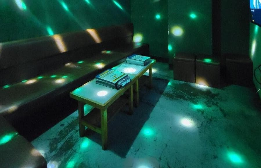 Karaoke Room 5, Beats Karaoke Cafe photo #1