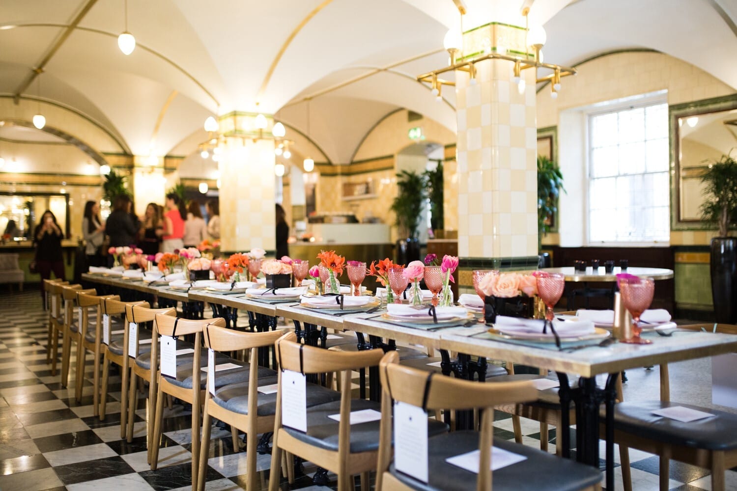 Photo of 116 Pall Mall, Café Duke