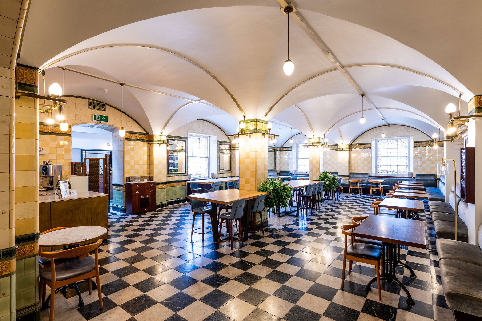 Photo of 116 Pall Mall, Café Duke