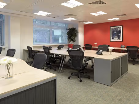 Photo of Regus Mayfair Berkeley Square, Leicester