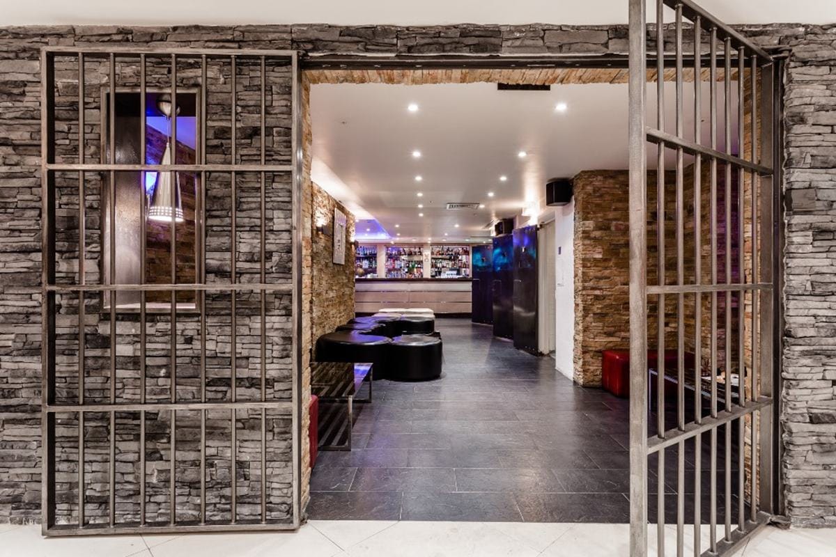 Photo of Courthouse Hotel Soho, The Main Bar