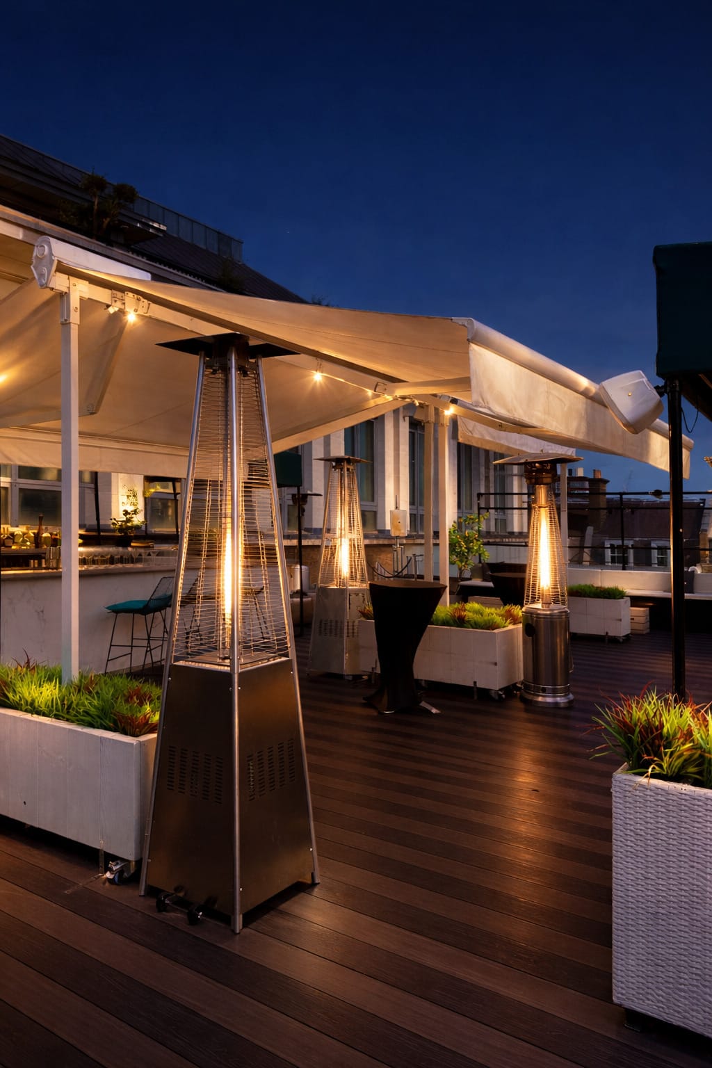 Photo of Courthouse Hotel Soho, Soho Sky Terrace
