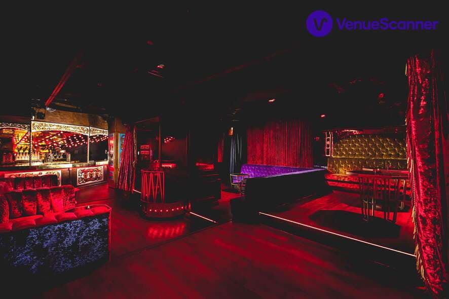 Cirque Le Soir photo #3