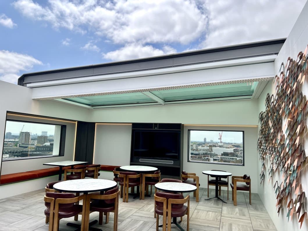 Photo of Met Lounge, Met Lounge