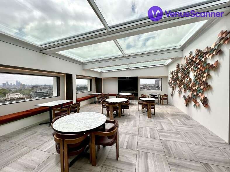 Met Lounge, Met Lounge photo #1