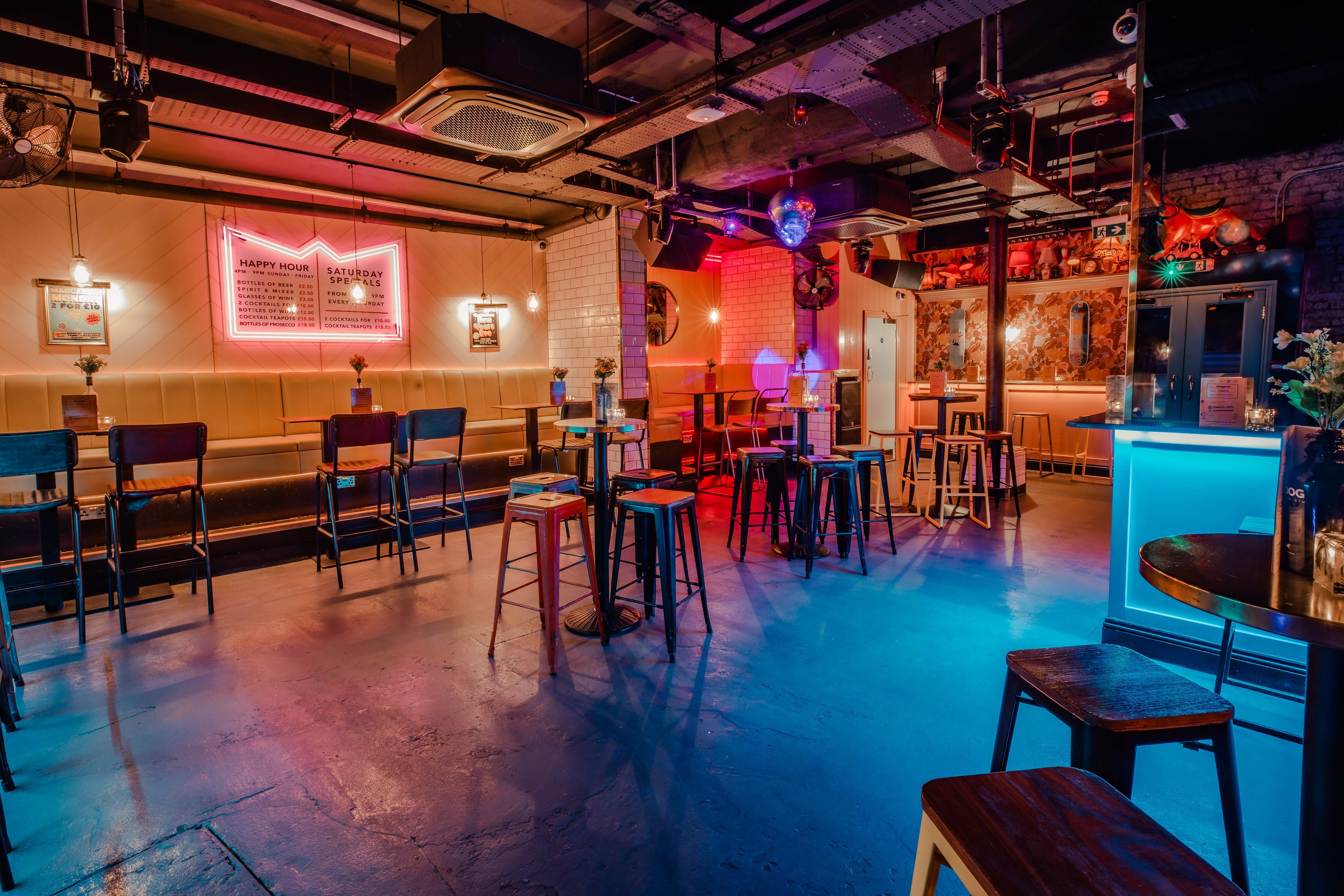 Photo of Simmons Monument, Full Venue Hire