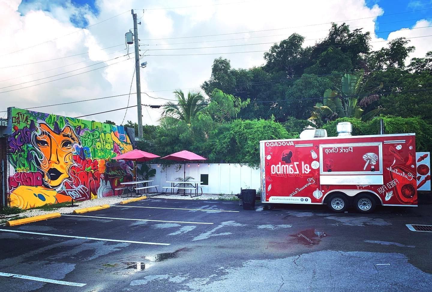 Photo of El Zambo Street Food, Entire Outdoor Venue