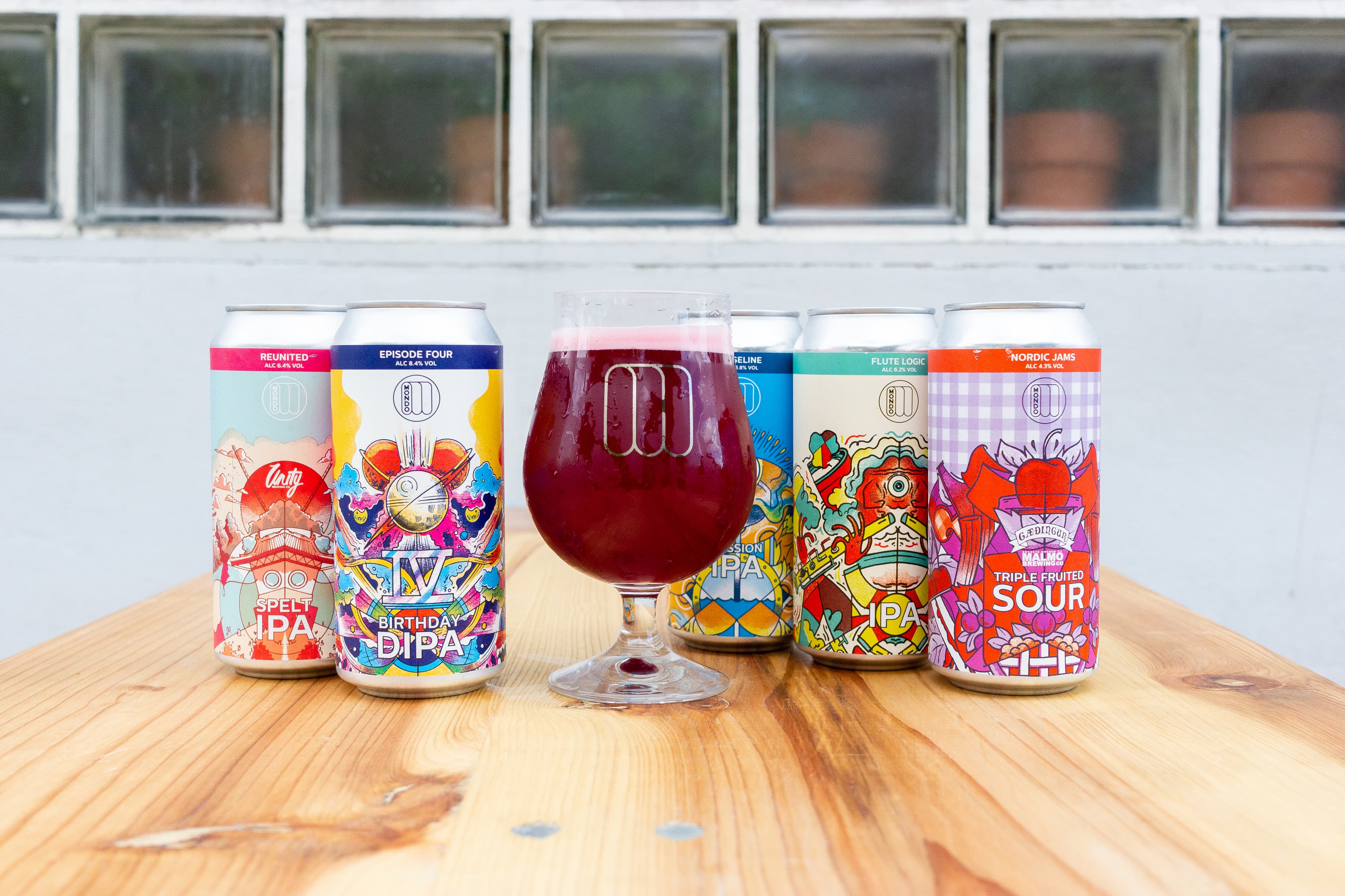 Tap House, Mondo Brewing Company photo #4