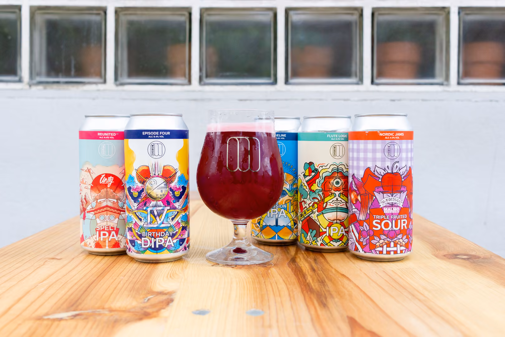 Tap House, Mondo Brewing Company photo #4