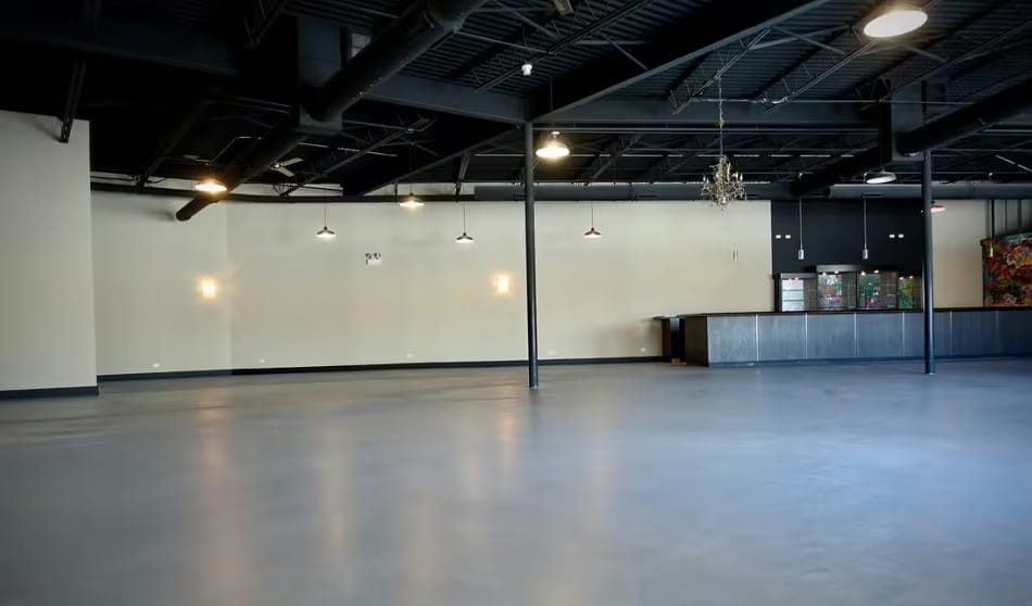 Photo of The Graff, Entire Venue