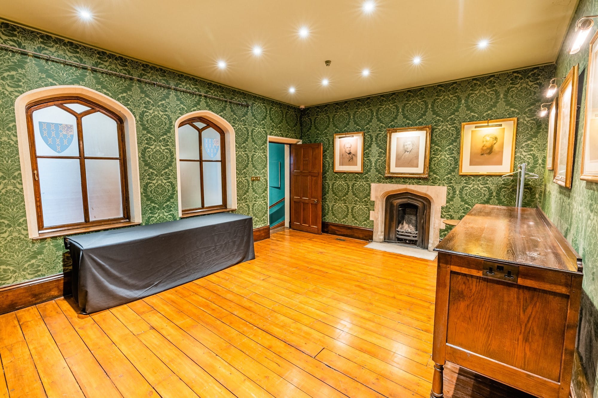 Photo of Honourable Society Of Lincoln's Inn, Old Court Room