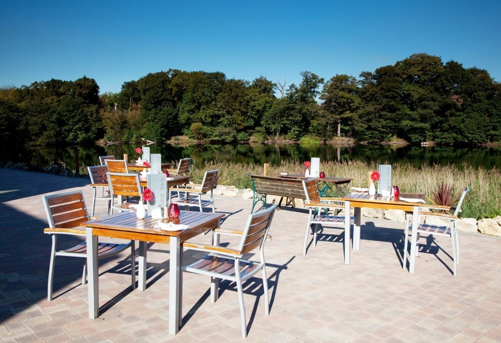 Photo of Inn On The Lake, Cobham Room