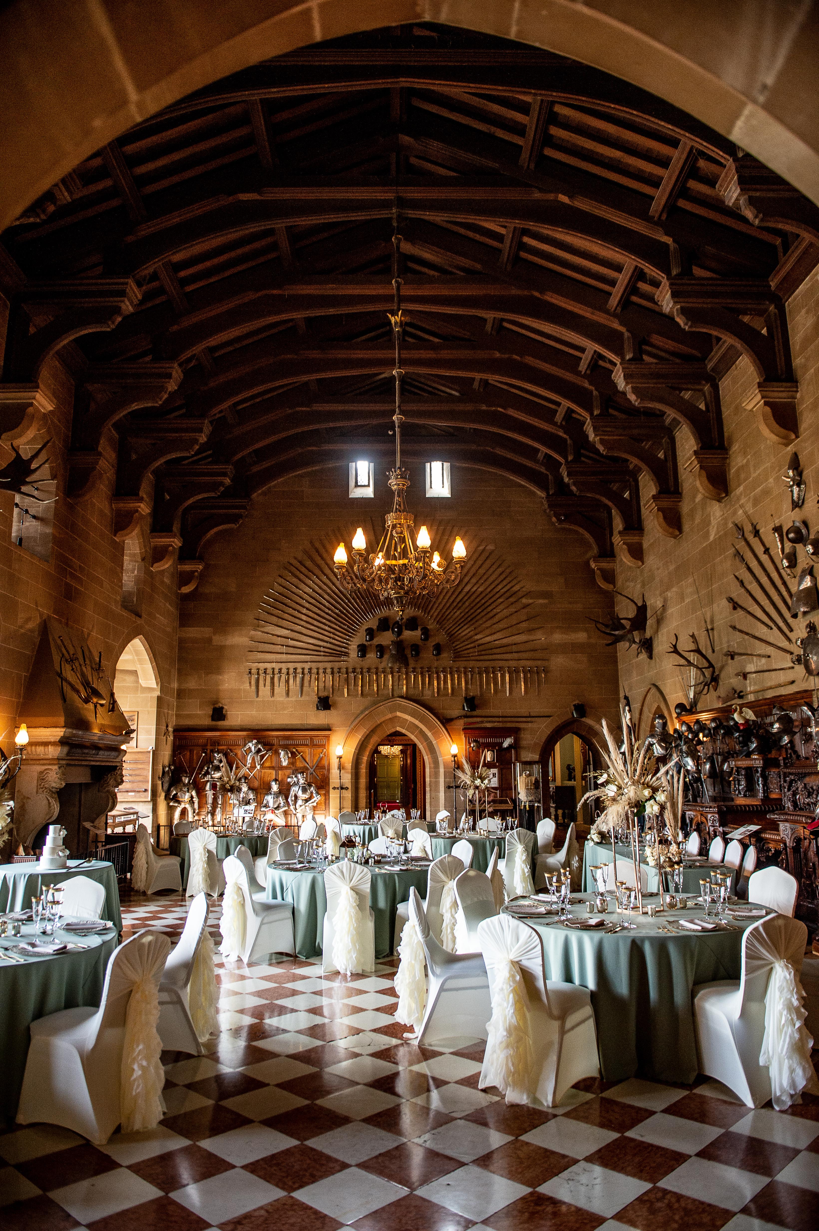 Warwick Castle, State Dining Room photo #5