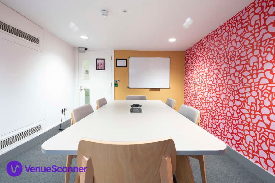 Buzz, Runway East Borough Market photo #2