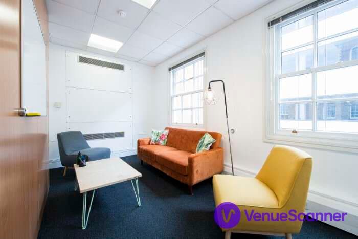 Wiley, Runway East Borough Market photo #1