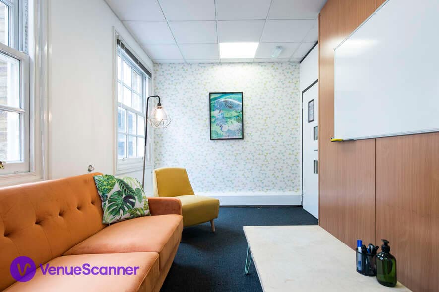 Wiley, Runway East Borough Market photo #2