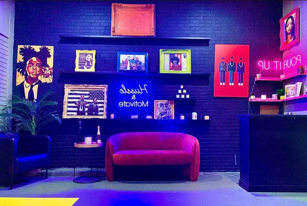 Urban Podcast/Photoshoot Room, Vacancy Avenue photo #1