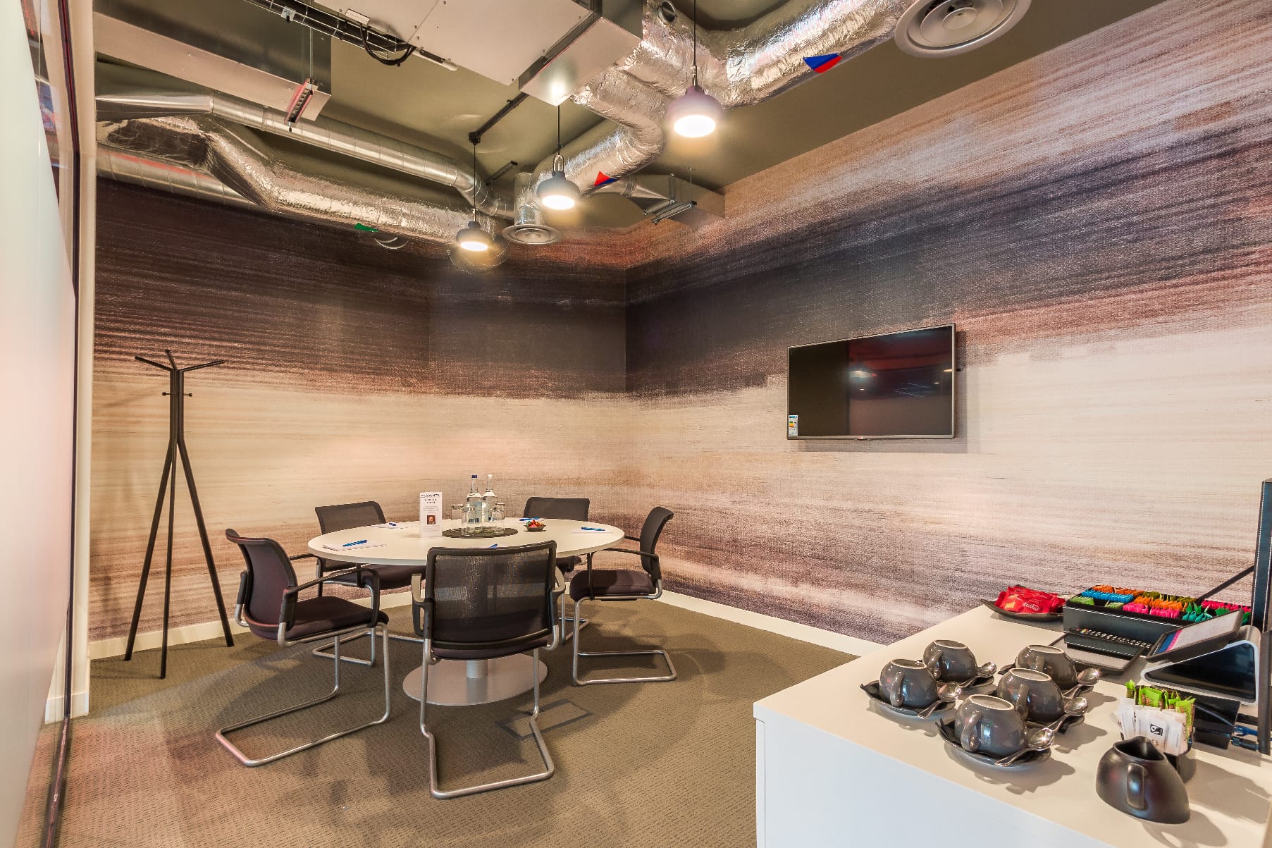 Photo of Regus London Shoreditch, Burbage