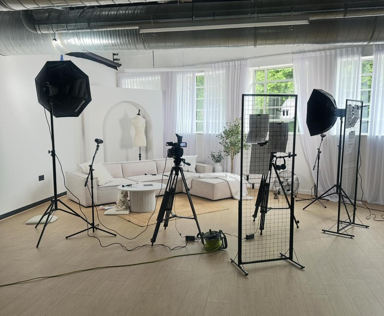 Rheal Studio, Wallis House photo #1