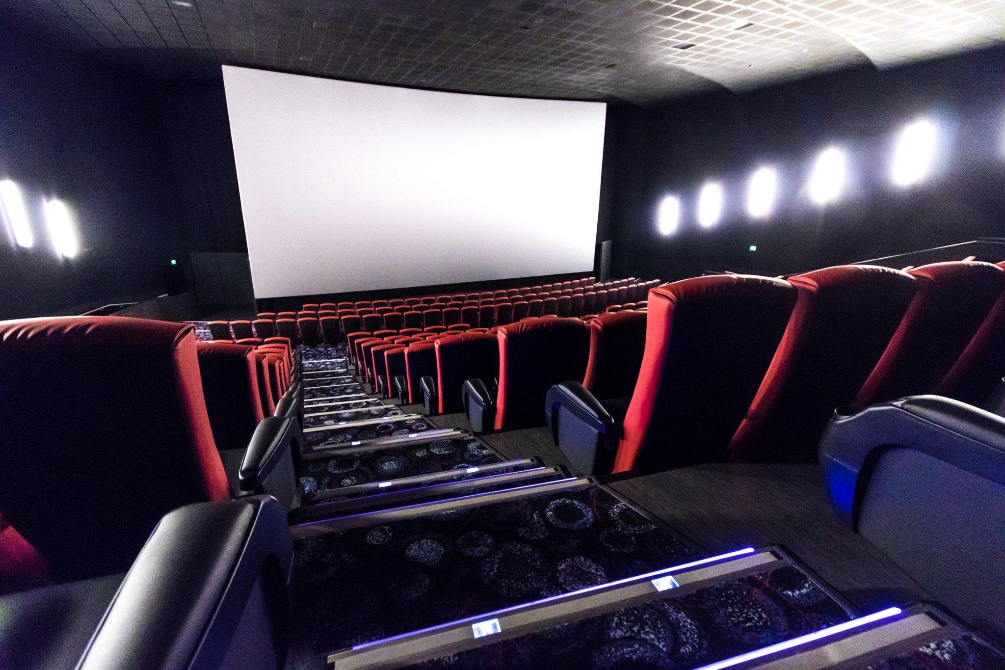Cineworld Nottingham, Screen 10 - 436 Seats photo #3