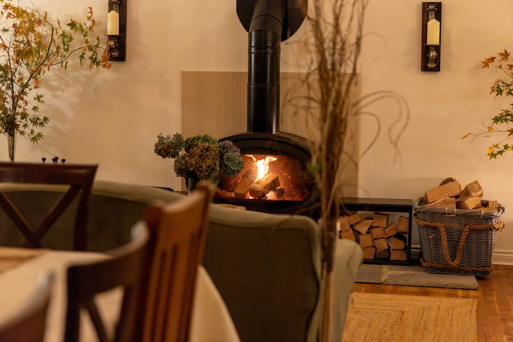 Photo of Stunning Lodging, Spaces And Grounds In Nature | 1 Hour From London, The Gardens
