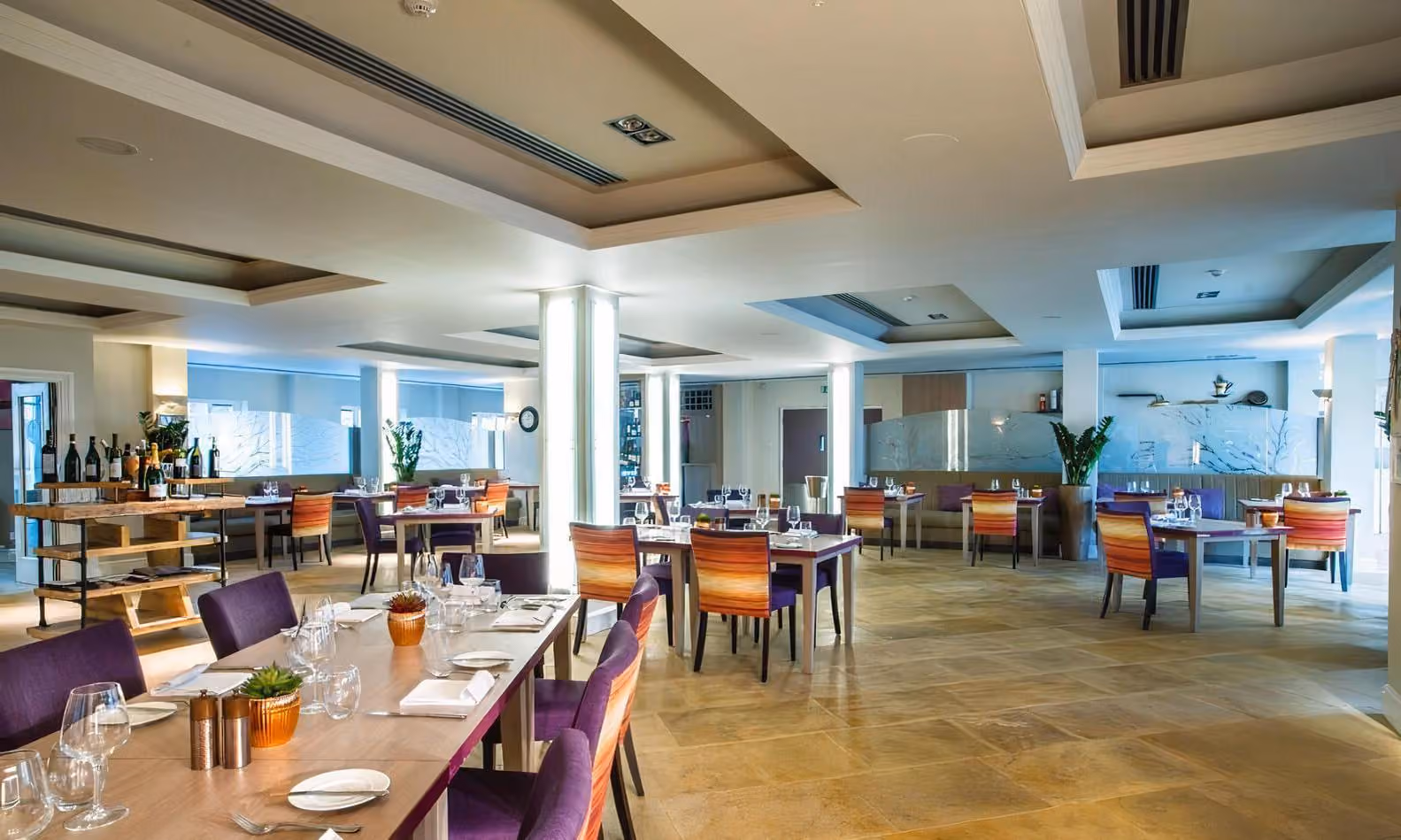 Magnolia Restaurant, Sudbury House Hotel photo #1