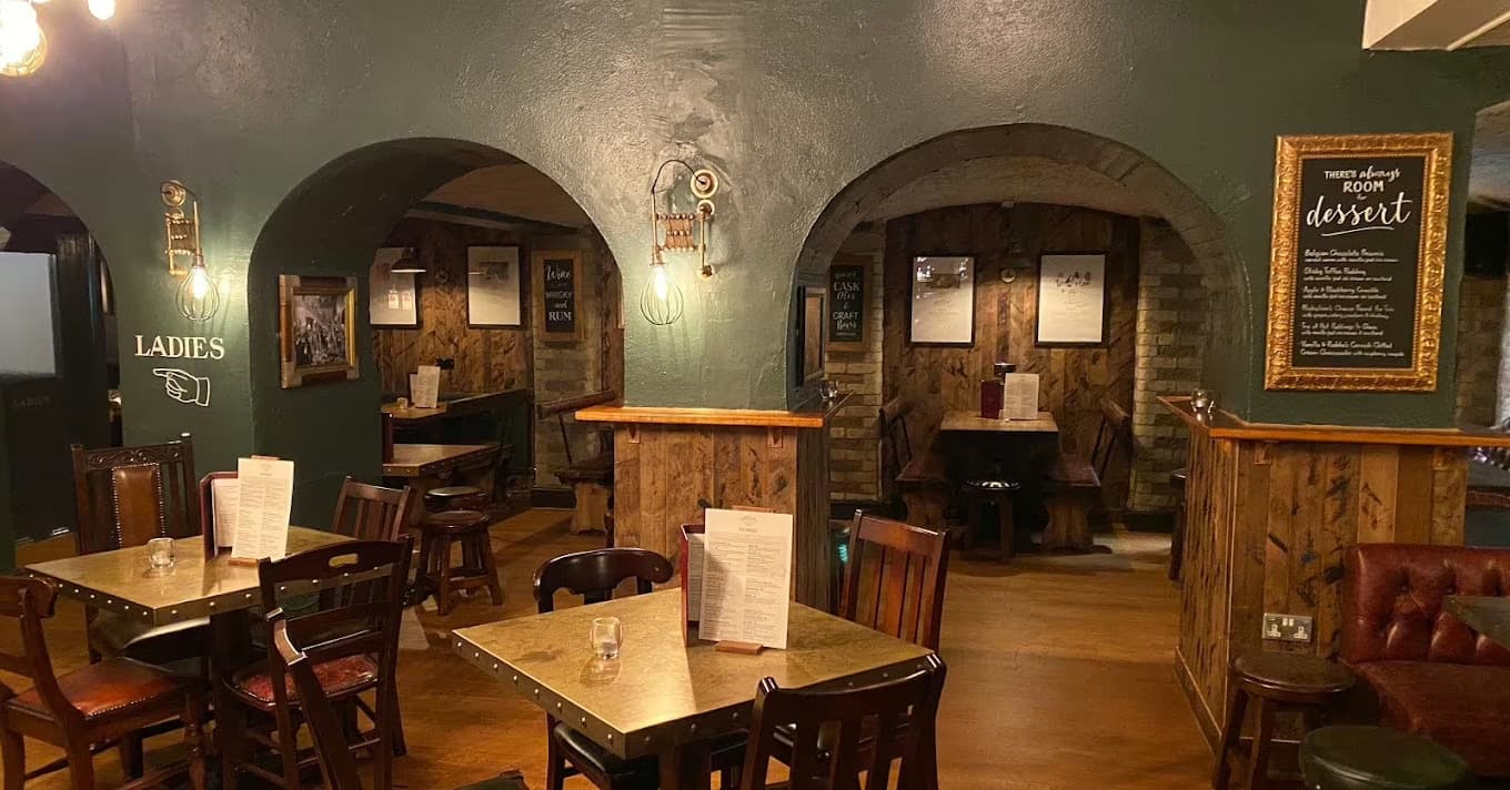 Cellar Bar, Nicholson's The King's Head photo #1