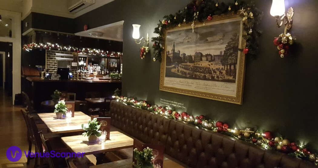Nicholson's The King's Head, Main Restaurant photo #3