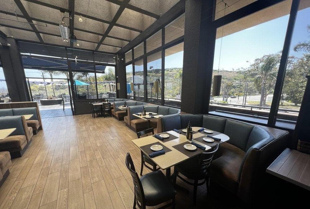 Indoor Area, Spruzzo Restaurant & Bar photo #1