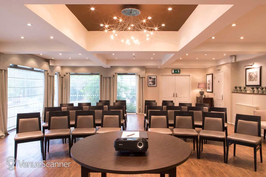 Glasshouse, Forest Lodge Hotel photo #2