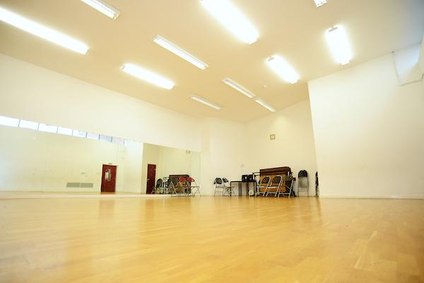 Dance Studio, Oxford House In Bethnal Green photo #1