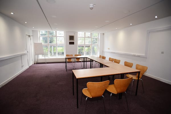 Photo of Oxford House In Bethnal Green, Scott Room