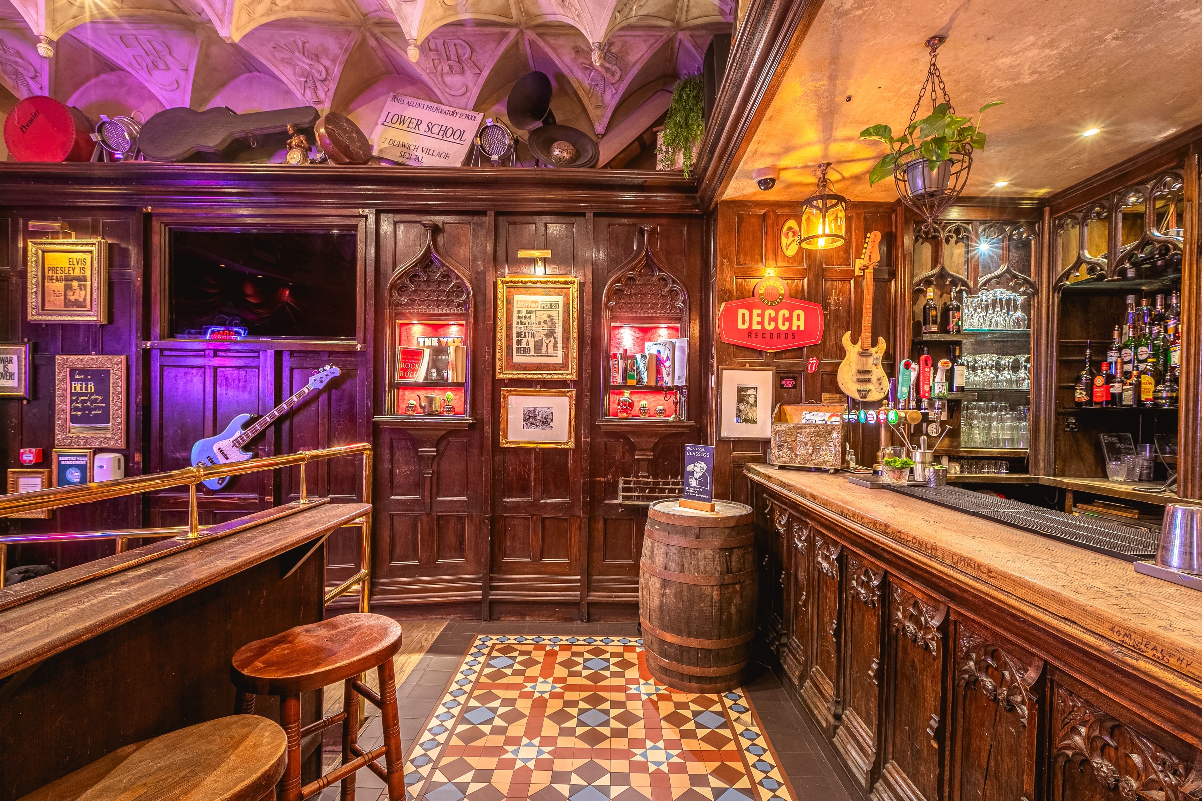 Photo of Hard Rock Cafe London, The Back Room