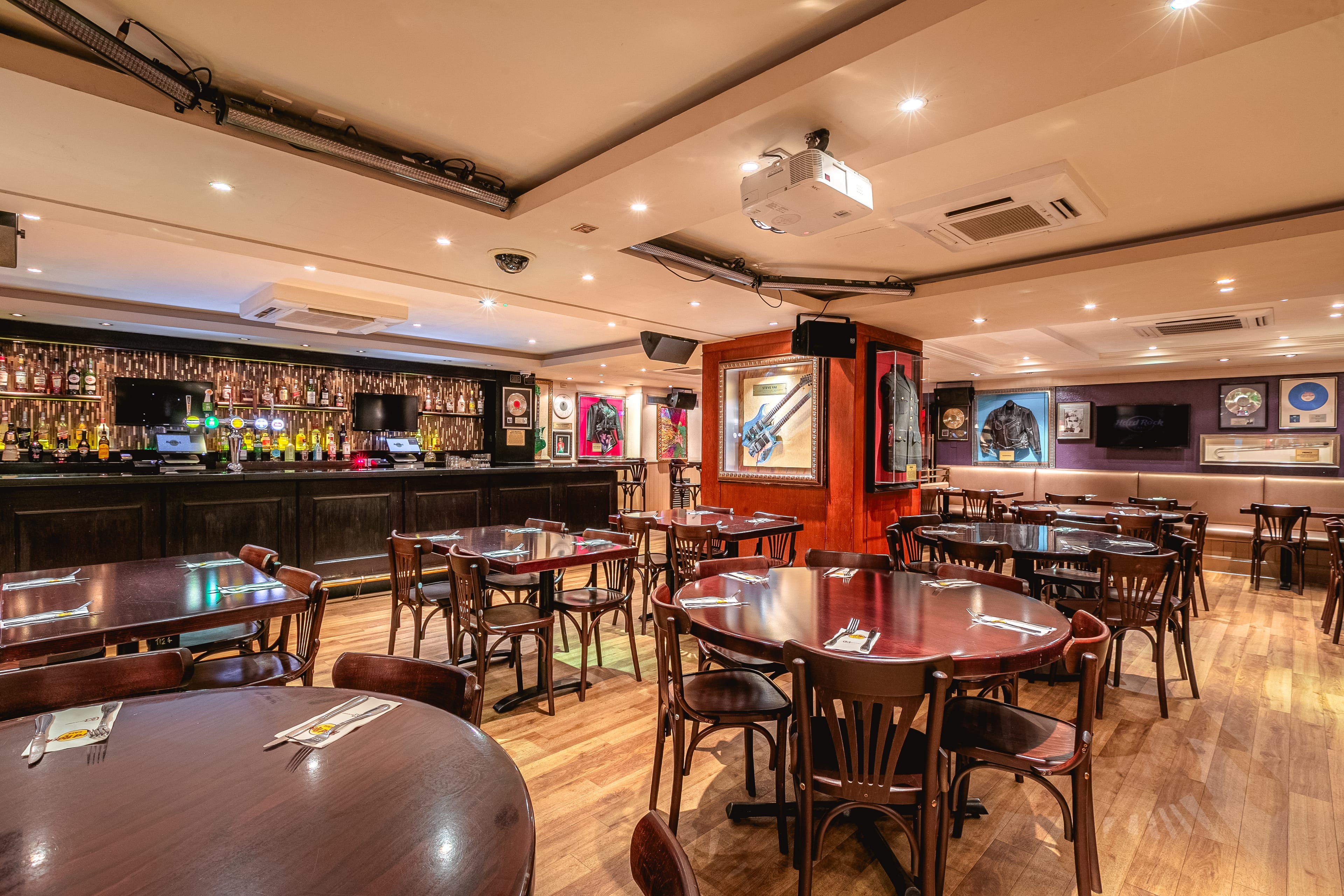 Photo of Hard Rock Cafe London, The Rock Room